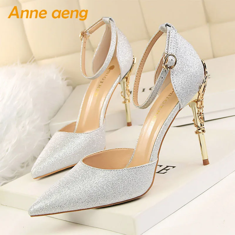 2019 New Summer Women Sandals High Thin Heel Buckle Cover Heel Sexy Ladies Bling Bridal Wedding Women Shoes Silver High Heels
2019 New Summer Women Sandals High Thin Heel Buckle Cover Heel Sexy Ladies Bling Bridal Wedding Women Shoes Silver High Heels