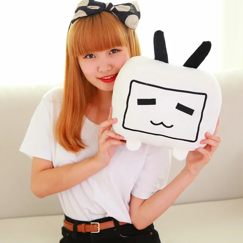 30CM Children Gift Bilibili Small Television Pillow Cushions Soft White Square Plush Toys For Men&Women
30CM Children Gift Bilibili Small Television Pillow Cushions Soft White Square Plush Toys For Men&Women