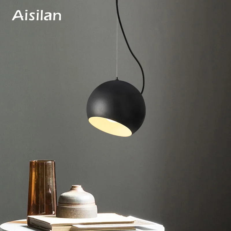 Aisilan Nordic LED pendant light round metal for living room bedroom kitchen black Modern style AC85-260V 5W warm white
Aisilan Nordic LED pendant light round metal for living room bedroom kitchen black Modern style AC85-260V 5W warm white