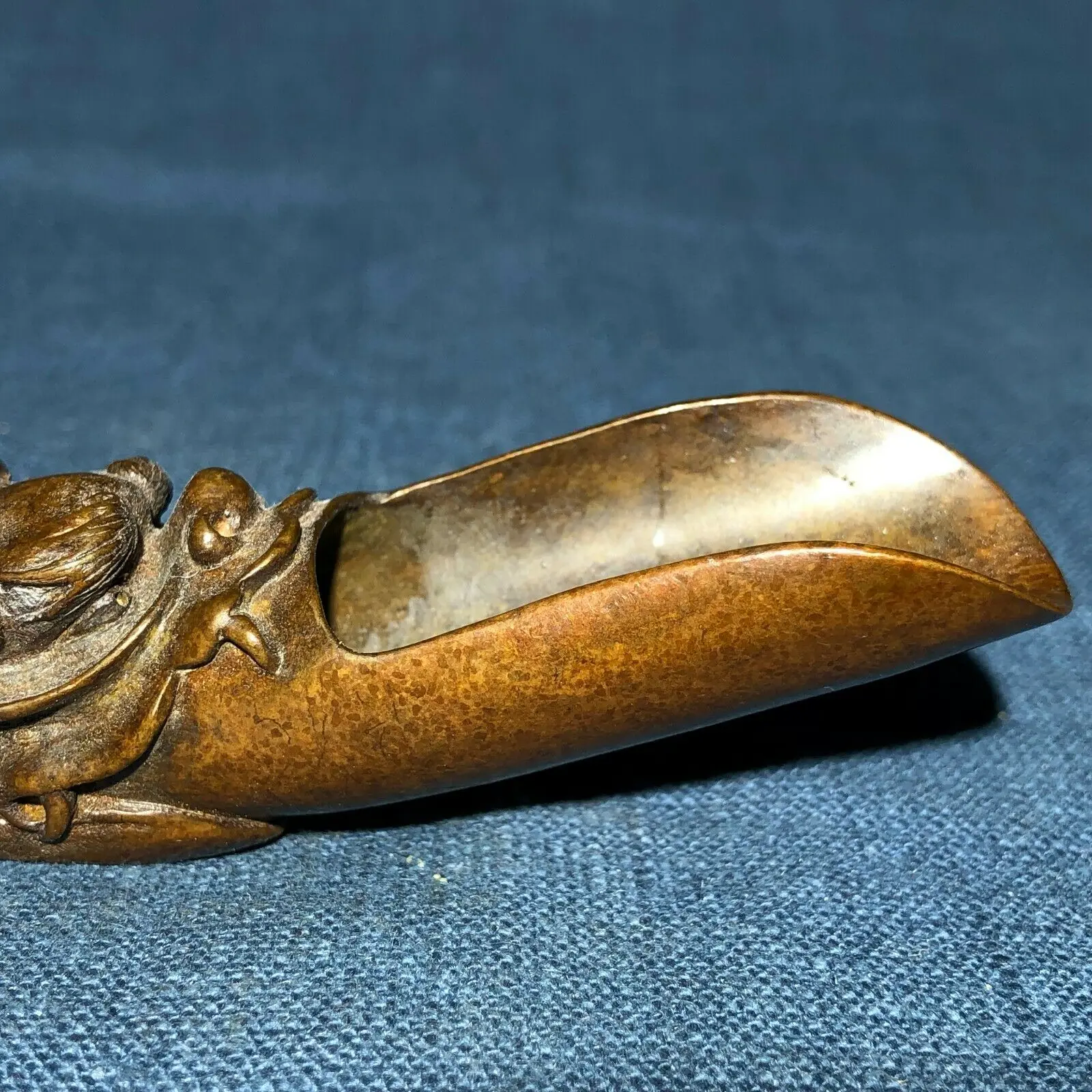 Chinese Antique Solid Copper Handwork Old Collectible Dragon Tea Shovel Coffee Bean Spoon Statue
Chinese Antique Solid Copper Handwork Old Collectible Dragon Tea Shovel Coffee Bean Spoon Statue