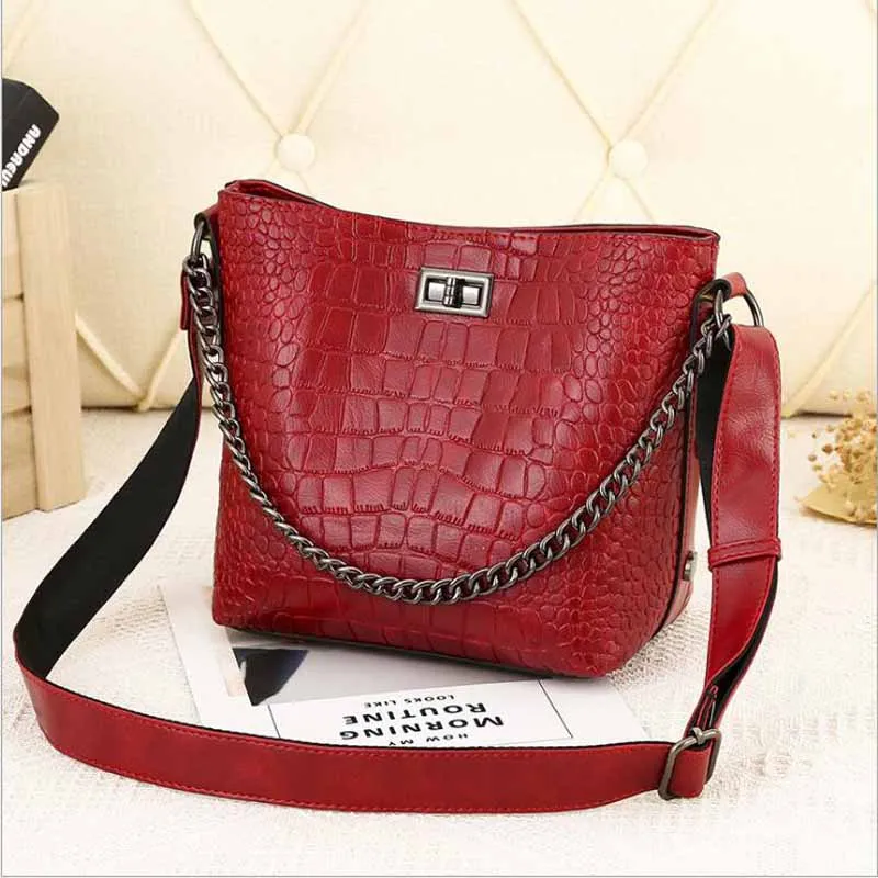 Leather Handbag Women Patchwork Shoulder Bags Female Top-handle Bags Ladies Evening Bag Women Casual Tote Bag for Women
Leather Handbag Women Patchwork Shoulder Bags Female Top-handle Bags Ladies Evening Bag Women Casual Tote Bag for Women
