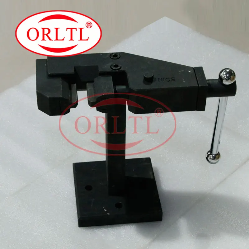 OR7005 Universal Stand Diesel Common Rail Fuel Injector Fixture Clamping Tool, Disassembling And Assembling Removal Repair Set
OR7005 Universal Stand Diesel Common Rail Fuel Injector Fixture Clamping Tool, Disassembling And Assembling Removal Repair Set