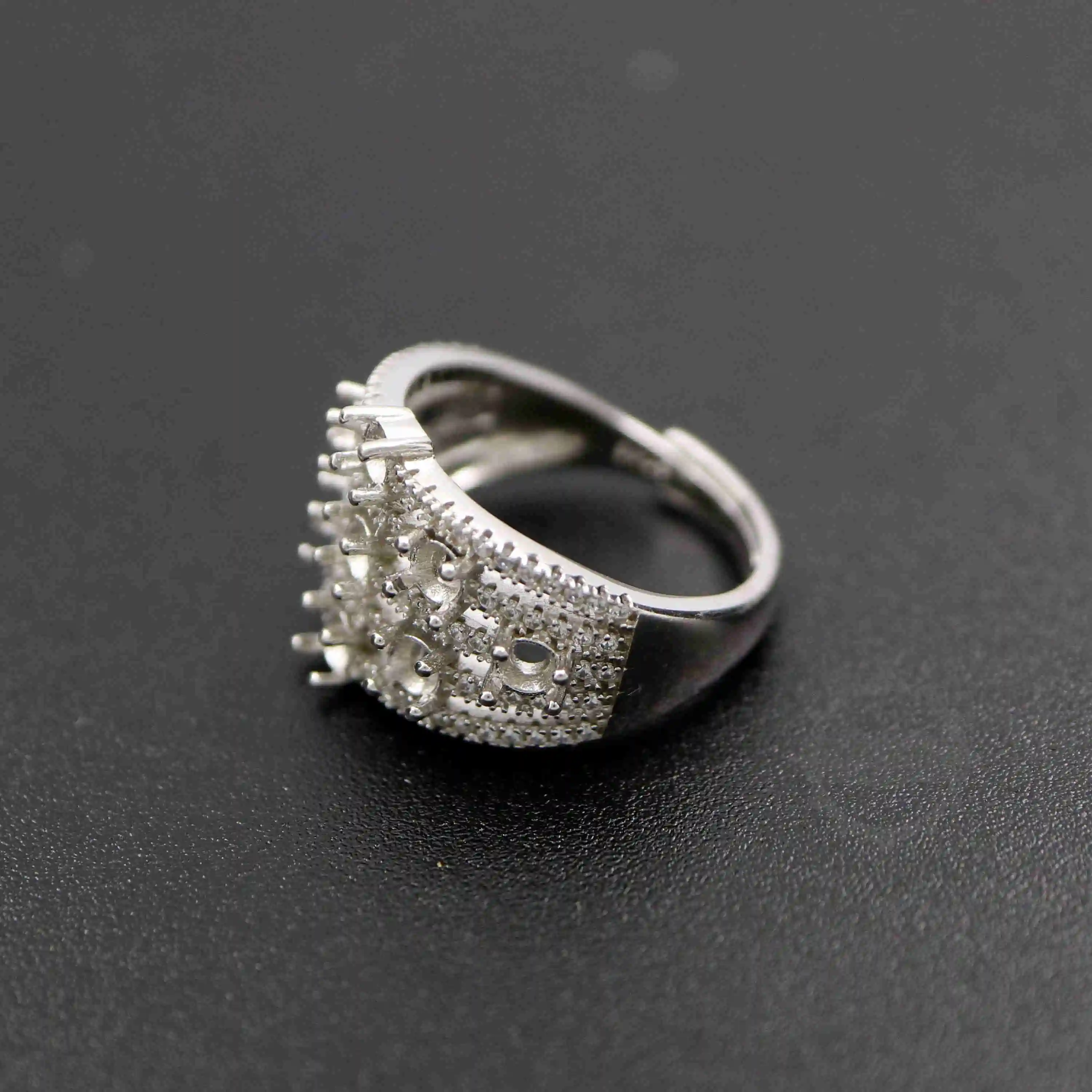 3MM rose gold silver round 9 CZ stones prong setting solid 925 sterling silver bezel tray DIY adjustable ring settings 1214017
3MM rose gold silver round 9 CZ stones prong setting solid 925 sterling silver bezel tray DIY adjustable ring settings 1214017