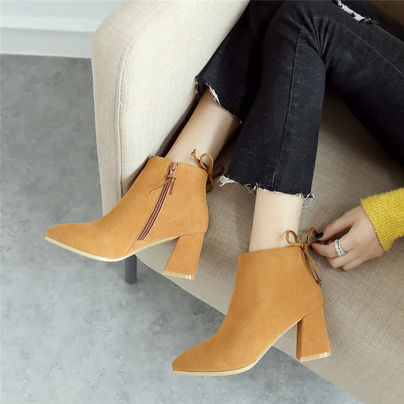 ENMAYER Women High Heels Ankle Boots Shoes Women Plus Size 34-42 Pointed Toe Thick Heels Suede Causal Shoes Zipper Lace Up CR986
ENMAYER Women High Heels Ankle Boots Shoes Women Plus Size 34-42 Pointed Toe Thick Heels Suede Causal Shoes Zipper Lace Up CR986