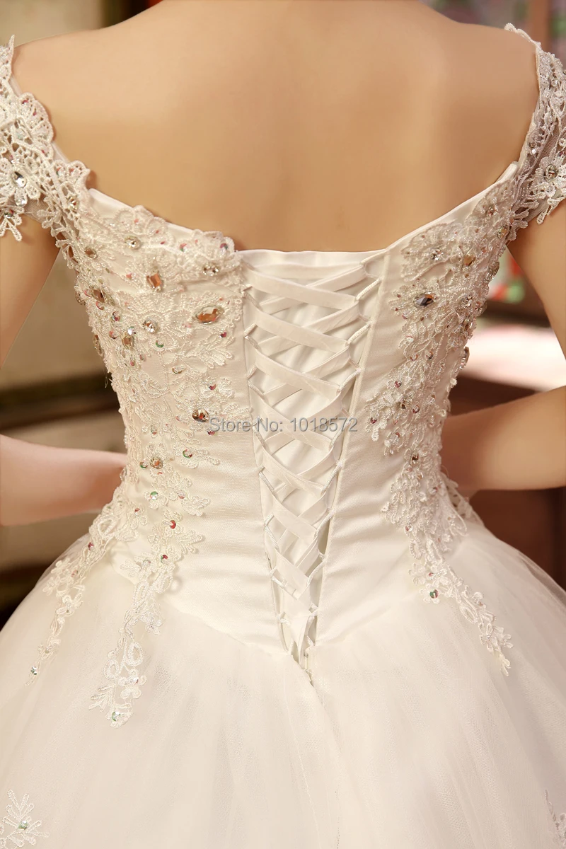 Elegant Wedding Dresses 2017 Brand New Fashionable Appliques Princess Ball Gown Formal Dress White/Ivory Cap Sleeves Bridal Gown
Elegant Wedding Dresses 2017 Brand New Fashionable Appliques Princess Ball Gown Formal Dress White/Ivory Cap Sleeves Bridal Gown