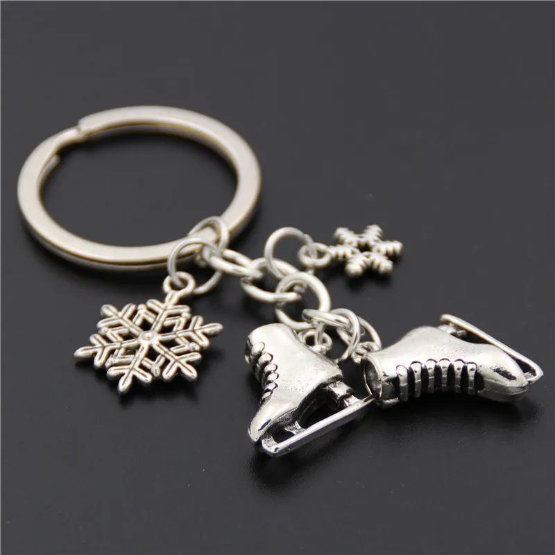 1pc Silver Color Ice Skates Snowflake Pendant Key Ring Skating Key Chain Keychain Jewelry For Winter Gift
1pc Silver Color Ice Skates Snowflake Pendant Key Ring Skating Key Chain Keychain Jewelry For Winter Gift