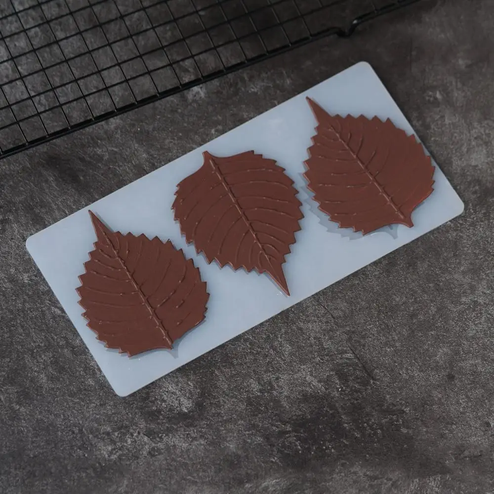 Poplar Leaf Shape Silicone Mold Cake Decorating Tools Leaves Shape Chocolate Transfer Sheet Mould Baking Stencil Chablon
Poplar Leaf Shape Silicone Mold Cake Decorating Tools Leaves Shape Chocolate Transfer Sheet Mould Baking Stencil Chablon