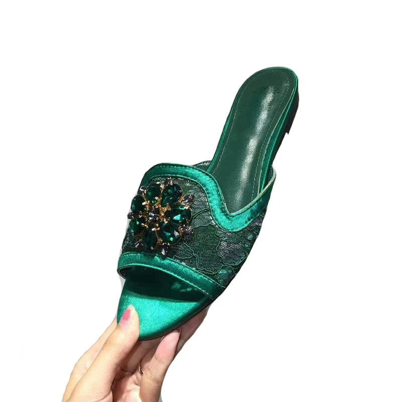 newest summer slides crystal flower decor ladies flats slippers Handmade sexy lace embroidered sandals peep toe home shoes women
newest summer slides crystal flower decor ladies flats slippers Handmade sexy lace embroidered sandals peep toe home shoes women