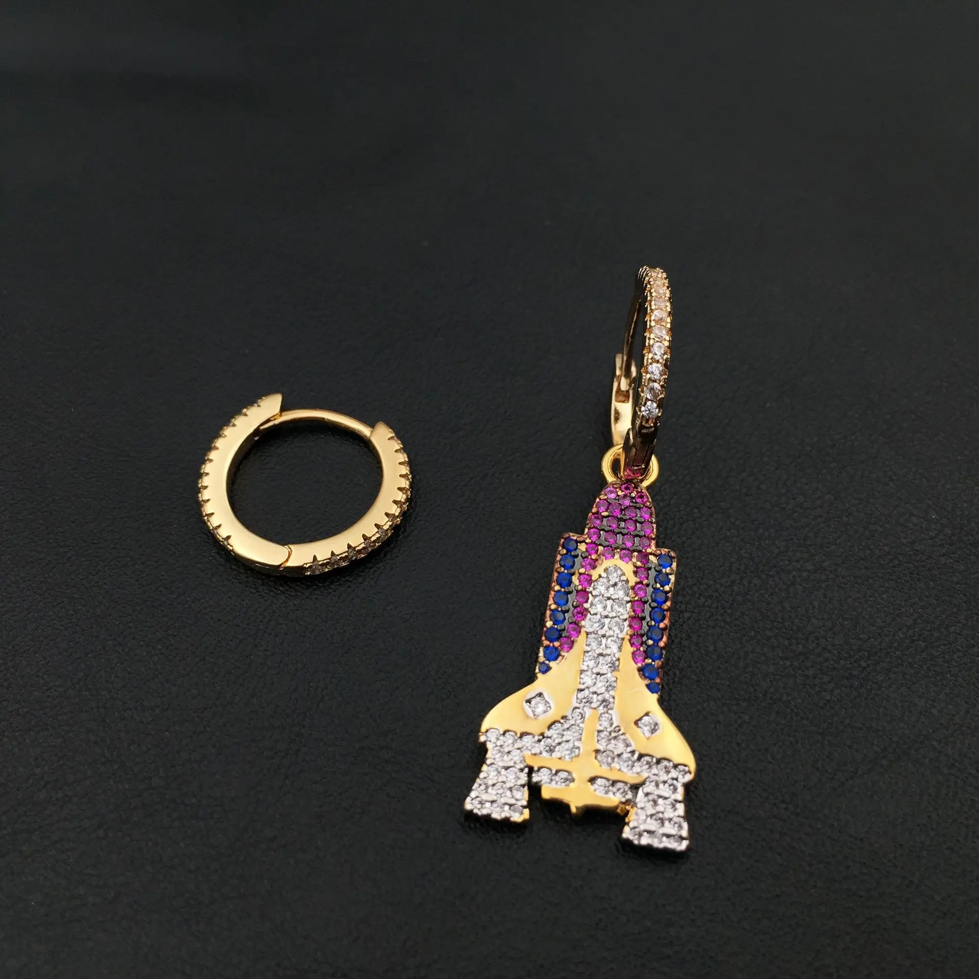 Hyperbole Fashion Asymmetry PMEarrings Colorful Rocket Crystal Big Brand Design Earring Women Boucles D'Oreilles Pour Les Femmes
Hyperbole Fashion Asymmetry PMEarrings Colorful Rocket Crystal Big Brand Design Earring Women Boucles D'Oreilles Pour Les Femmes