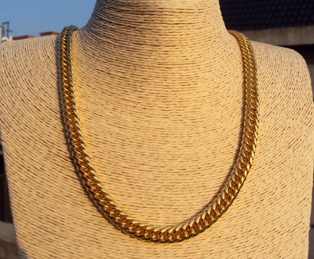 SOLID YELLOW GOLD GF FINISH STAINLESS STEEL MIAMI CUBAN LINK CHAIN Necklace 7 days no reason to refund.
SOLID YELLOW GOLD GF FINISH STAINLESS STEEL MIAMI CUBAN LINK CHAIN Necklace 7 days no reason to refund.