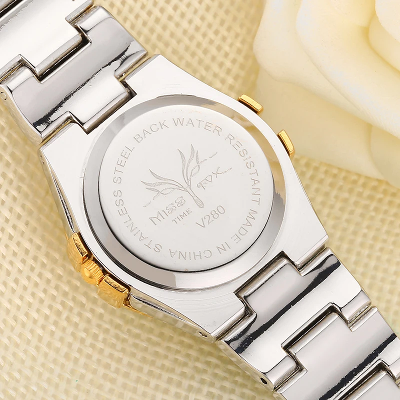 MISSFOX Elegant Watches Women Diamond Roman Numerals Pearl Shell Classic Ladies Gold Watch Waterproof Female Quartz Wristwatch
MISSFOX Elegant Watches Women Diamond Roman Numerals Pearl Shell Classic Ladies Gold Watch Waterproof Female Quartz Wristwatch