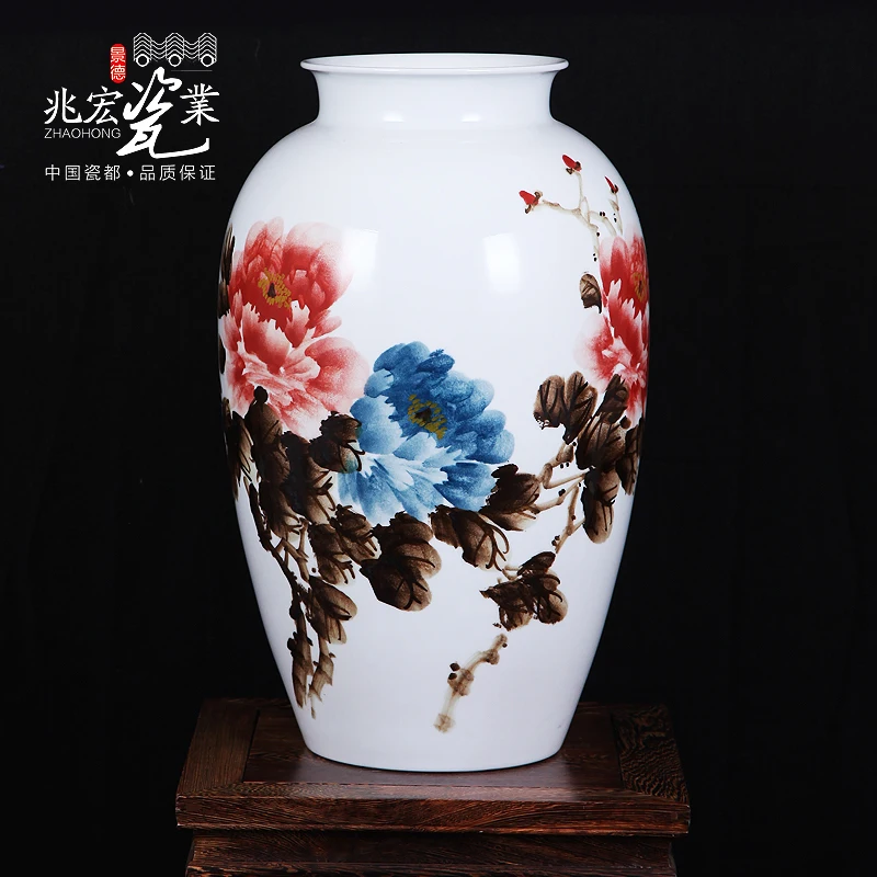 Jingdezhen ceramics master hand-painted pastel vase colorful peony Home Furnishing decoration ceramic ornaments
Jingdezhen ceramics master hand-painted pastel vase colorful peony Home Furnishing decoration ceramic ornaments