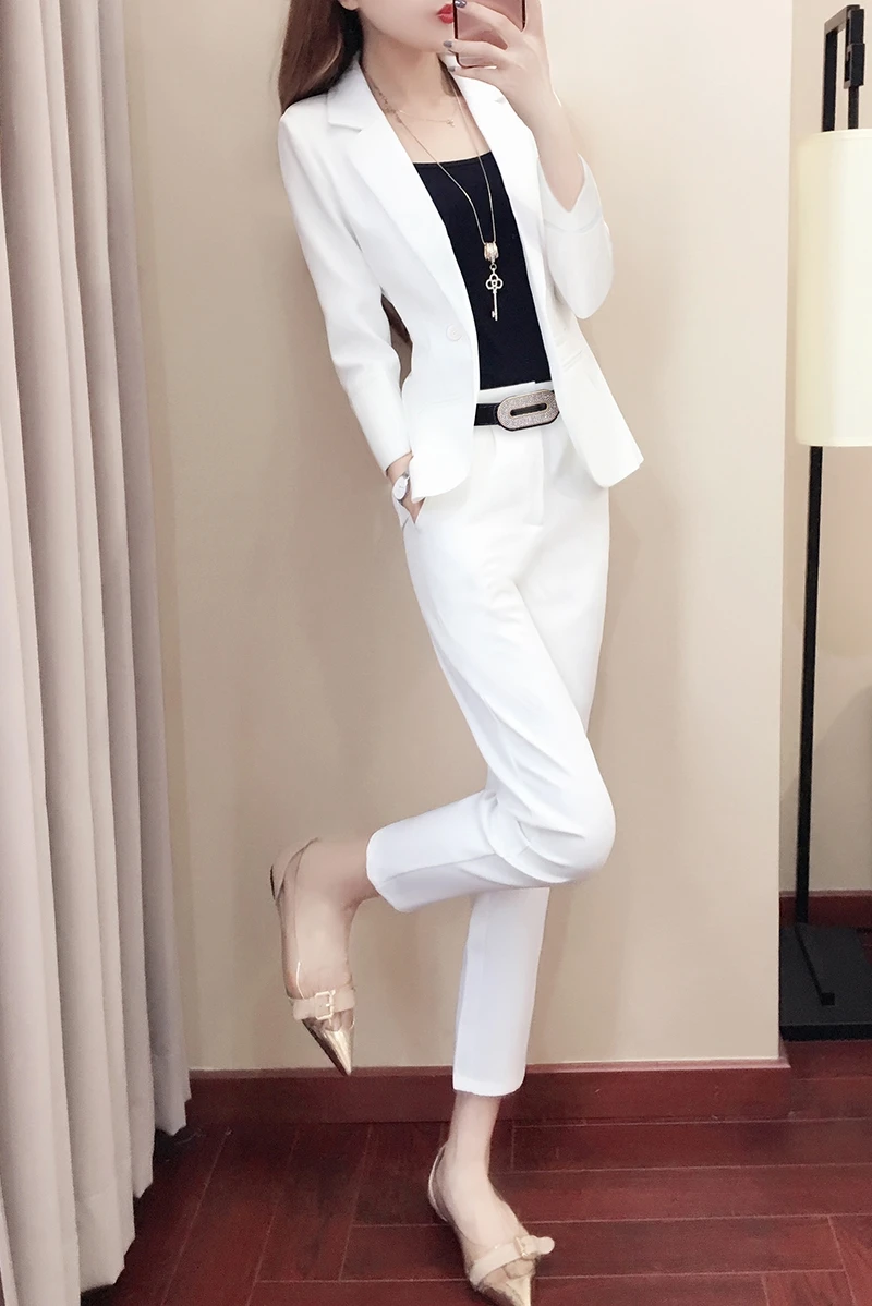 Women Clothes Set New Women's Korean Version of The White Small Suit Fashion Temperament Spring and Autumn Two-piece
Women Clothes Set New Women's Korean Version of The White Small Suit Fashion Temperament Spring and Autumn Two-piece
