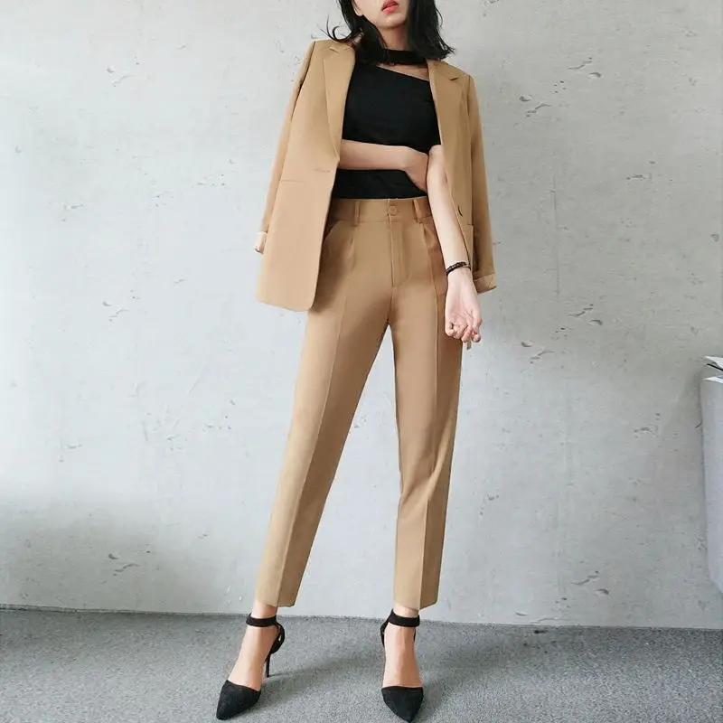 Light Brown Womens Suits Wedding Formal Office Smart Suits Wear Business Show Costume Outfits B279
Light Brown Womens Suits Wedding Formal Office Smart Suits Wear Business Show Costume Outfits B279