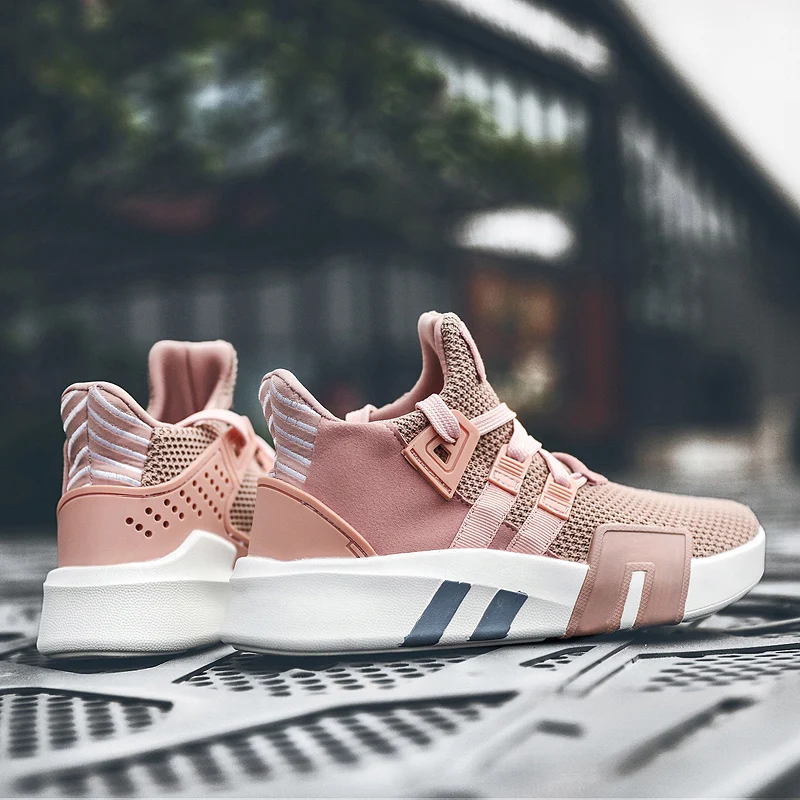 Woman Vulcanize Shoes Luxury Chaussures Femme Breathable Sneakers Casual Flats for Women Trainers Ladies New Designers Hot Sale
Woman Vulcanize Shoes Luxury Chaussures Femme Breathable Sneakers Casual Flats for Women Trainers Ladies New Designers Hot Sale