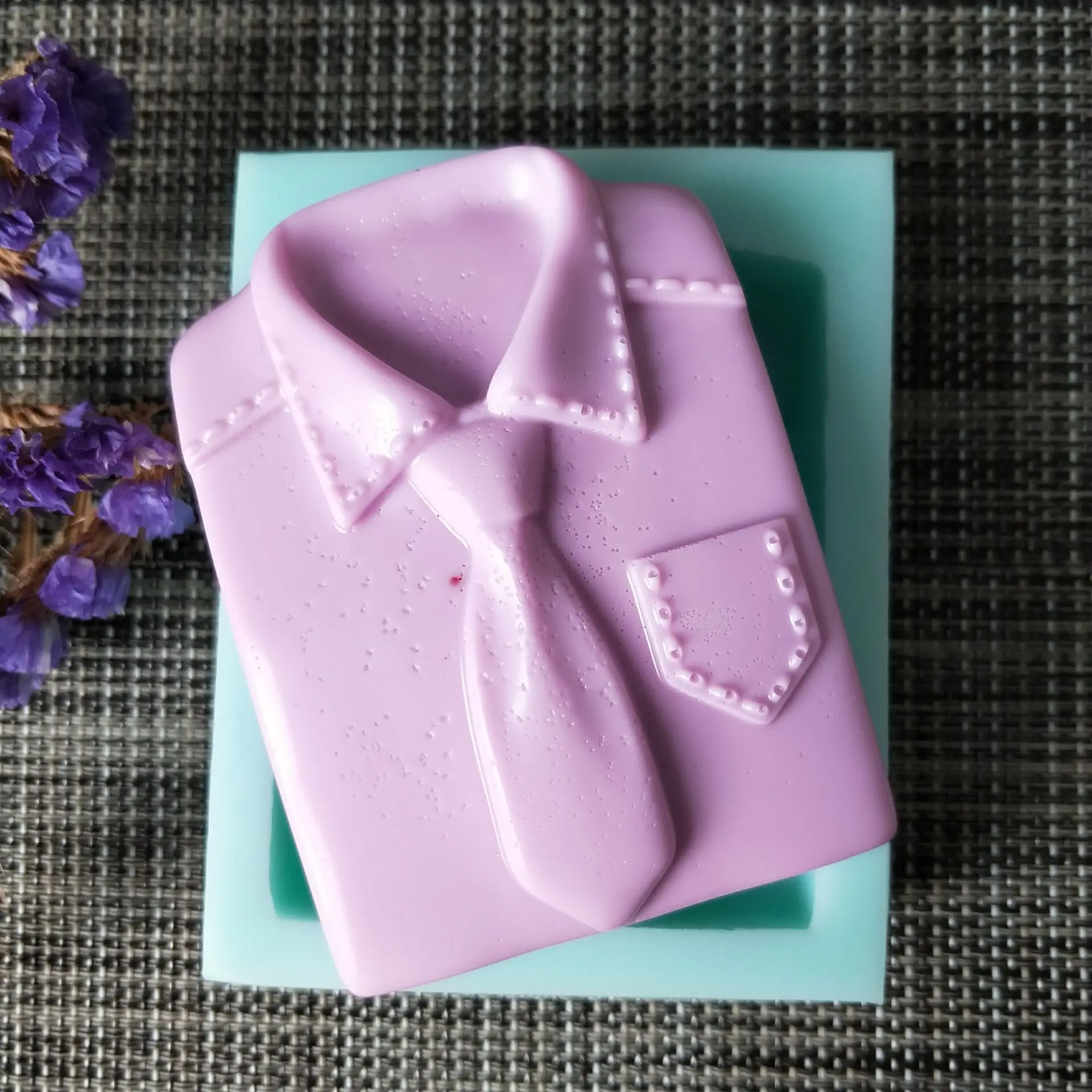 PRZY Silicone Soap Mold Clothes Shirt Soap Handmade Soap DIY Aroma Mould Soap Making Moulds Resin Clay Molds Eco-friendly
PRZY Silicone Soap Mold Clothes Shirt Soap Handmade Soap DIY Aroma Mould Soap Making Moulds Resin Clay Molds Eco-friendly