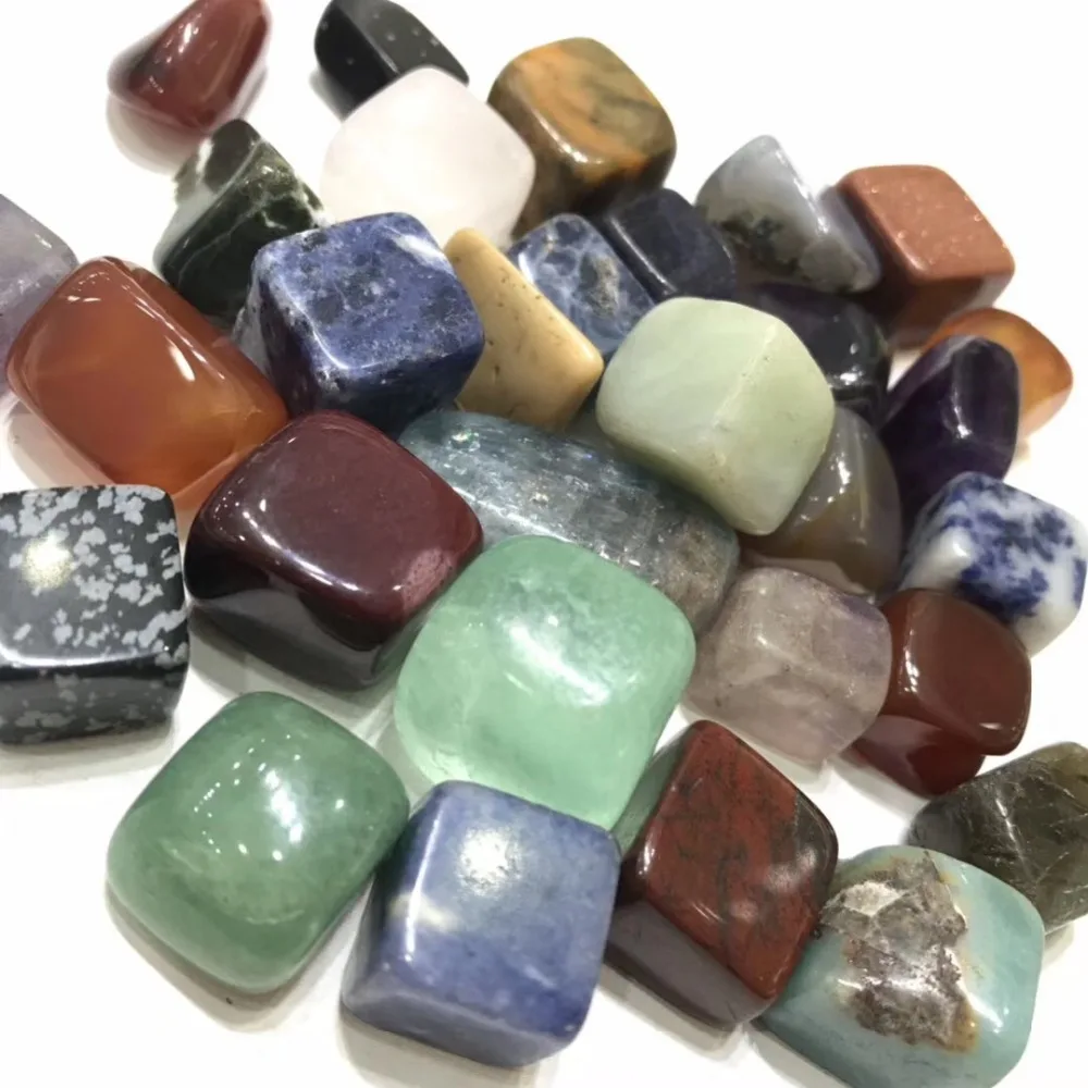 Wholesale 100g Random Natural crystal Quartz Crystal Tumble Cube Stones Lucky 10-30mm Natural Quartz Crystals 200g
Wholesale 100g Random Natural crystal Quartz Crystal Tumble Cube Stones Lucky 10-30mm Natural Quartz Crystals 200g