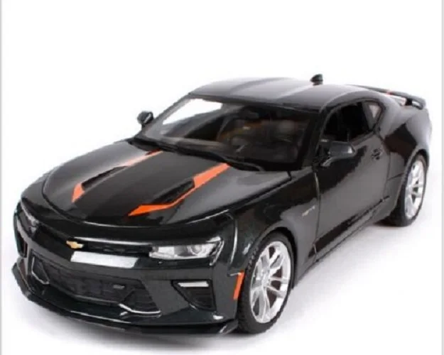 Maisto 1:18 2017 50 юбилей Chevrolet Camaro литьевая модель автомобиля, новая игрушка в коробке
Maisto 1:18 2017 50 юбилей Chevrolet Camaro литьевая модель автомобиля, новая игрушка в коробке