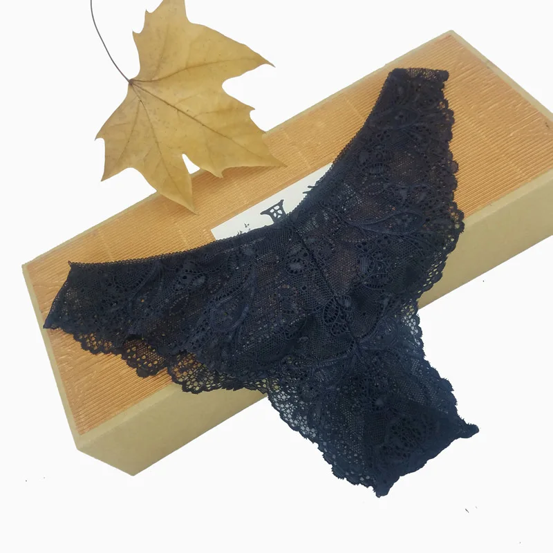 Women lace G-Strings shorts Briefs sexy underwear ladies panties lingerie bikini underwear pants thong intimate wear 2pcs 11162
Women lace G-Strings shorts Briefs sexy underwear ladies panties lingerie bikini underwear pants thong intimate wear 2pcs 11162
