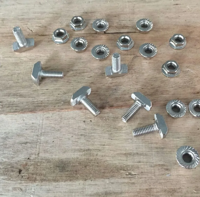 1pcs 4040 Corner Bracket, 4pcs M6 x 10mm T-slot Nuts, 4pcs M6x10mm Hex Socket Cap Screw Bolt
1pcs 4040 Corner Bracket, 4pcs M6 x 10mm T-slot Nuts, 4pcs M6x10mm Hex Socket Cap Screw Bolt