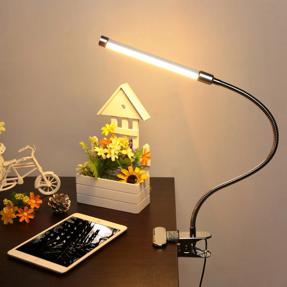 Led reading eye protection desk lamp with Clip two level brightness switch dimmer table lamp,1pcs/lot
Led reading eye protection desk lamp with Clip two level brightness switch dimmer table lamp,1pcs/lot