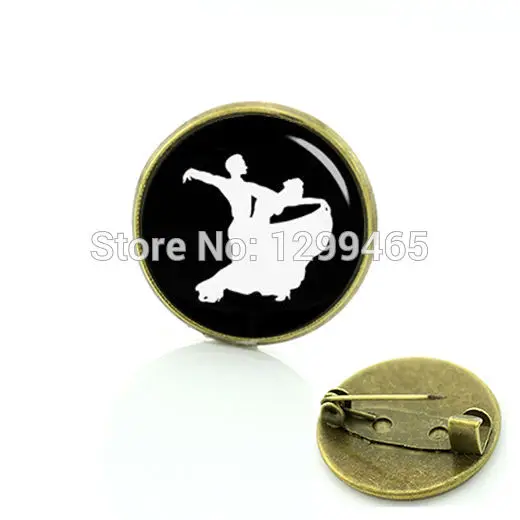 Souvenirs Ballroom Dancing silhouette brooch waltz dance Art Picture pin Antique national symbolic badges C 816
Souvenirs Ballroom Dancing silhouette brooch waltz dance Art Picture pin Antique national symbolic badges C 816