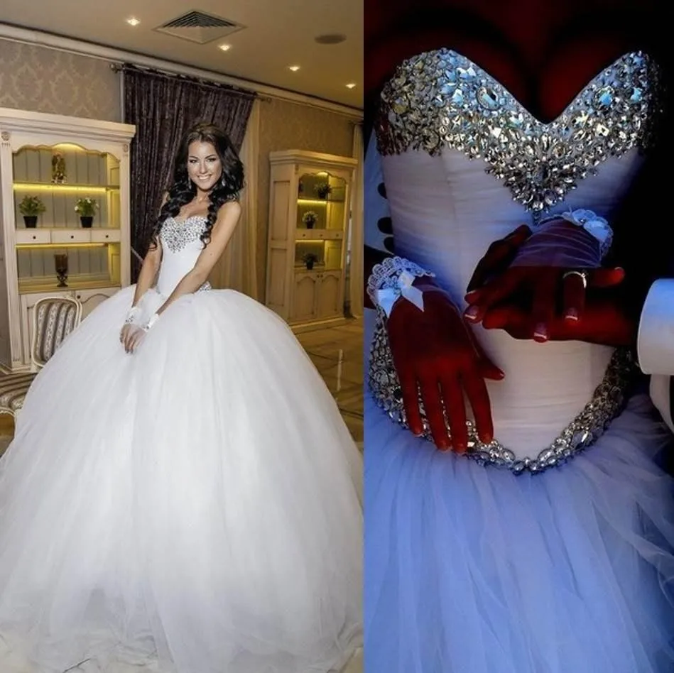 Robe De Mariage Vestido De Noiva Luxury Crystal Tulle Ball Gown Wedding Dresses 2021 Sparkly Rhinestones Pleated Princess
Robe De Mariage Vestido De Noiva Luxury Crystal Tulle Ball Gown Wedding Dresses 2021 Sparkly Rhinestones Pleated Princess