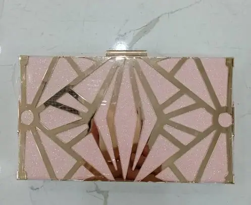 Zinc Alloy Clutch Bags Elegant Geometric Wedding Bag For Women 2019 Evening Bag Women New Fashion Chain Shoulder Bag Box Clutch
Zinc Alloy Clutch Bags Elegant Geometric Wedding Bag For Women 2019 Evening Bag Women New Fashion Chain Shoulder Bag Box Clutch