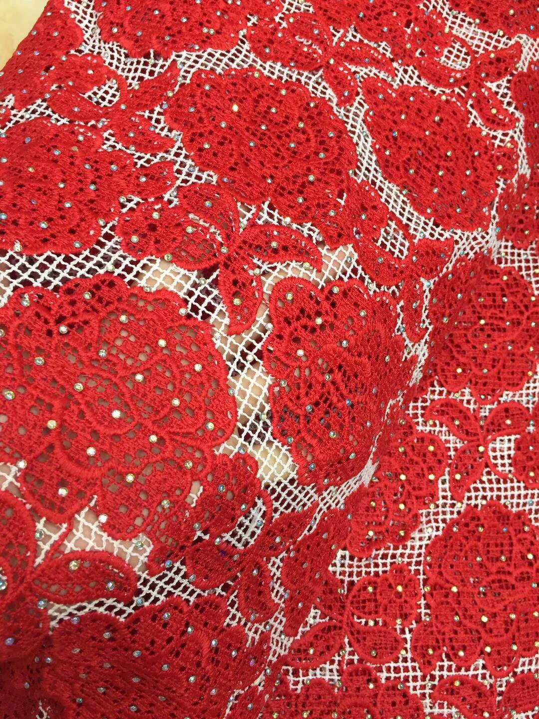 New arrival african lace fabric High quality red France cord lace guipure lace fabric for Nigerian beaded lace fabric LYY926
New arrival african lace fabric High quality red France cord lace guipure lace fabric for Nigerian beaded lace fabric LYY926