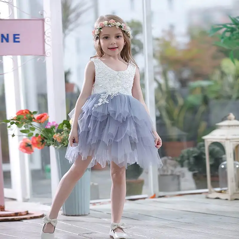 Summer New Girl Lace Dress Gauze Princess Vest Dress Girl Party Sundress Layered Dress Children Clothing E16900
Summer New Girl Lace Dress Gauze Princess Vest Dress Girl Party Sundress Layered Dress Children Clothing E16900