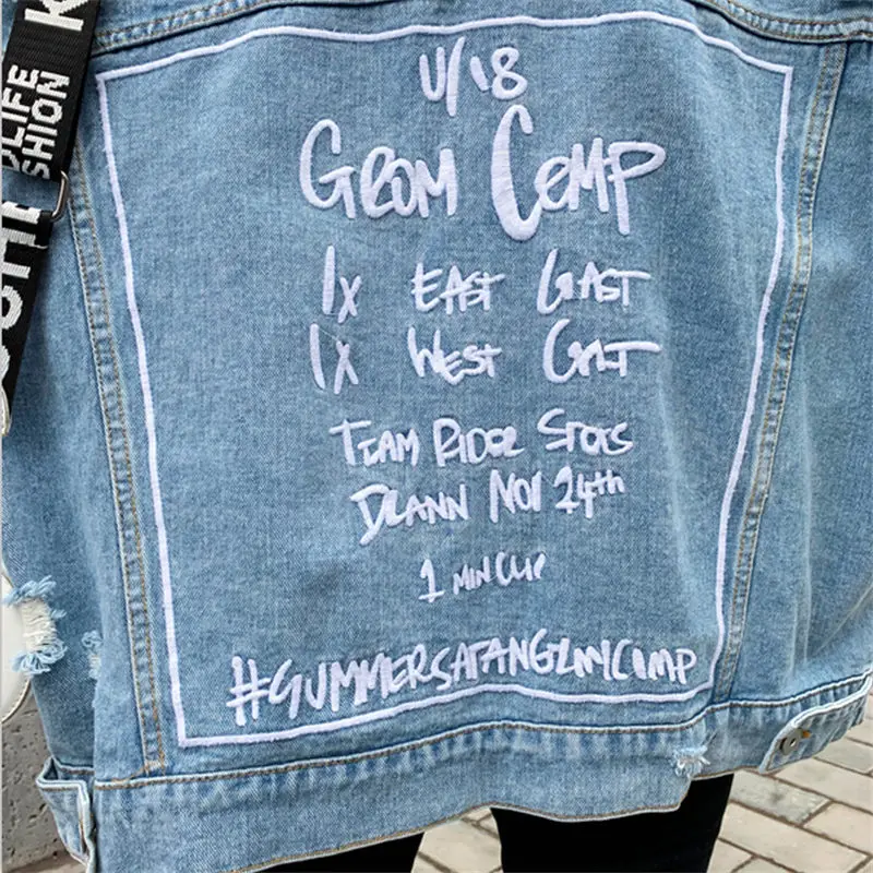 2019 Autumn Clothing Women New Hole Denim Jacket Korean Print Letters Vintage Jeans Jacket Harajuku Loose Streetwear Coat f783
2019 Autumn Clothing Women New Hole Denim Jacket Korean Print Letters Vintage Jeans Jacket Harajuku Loose Streetwear Coat f783