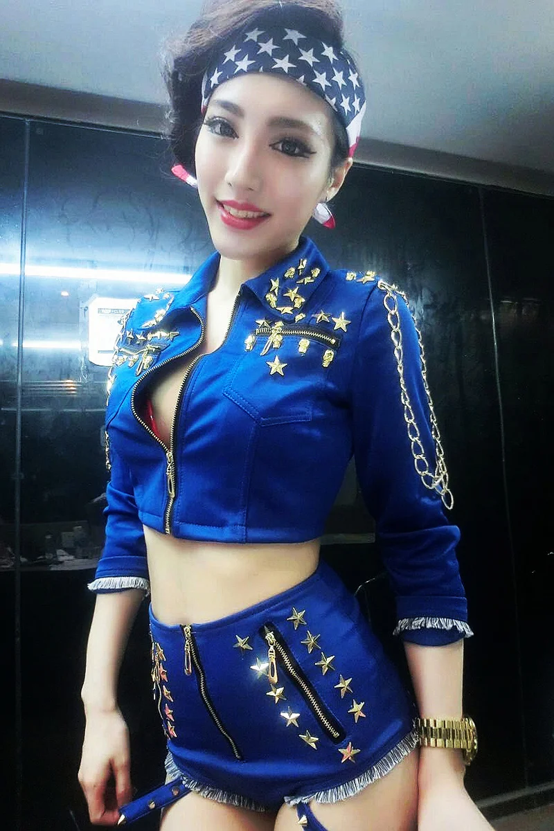 woman DS Performance Wear New Night Club Performance Uniform DJ Singer Personality Sexy Shorts Two Set
woman DS Performance Wear New Night Club Performance Uniform DJ Singer Personality Sexy Shorts Two Set
