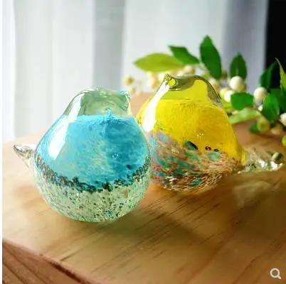 Colorful glass birds, birthday gifts, new wedding items, creative desktop decoration small ornaments
Colorful glass birds, birthday gifts, new wedding items, creative desktop decoration small ornaments