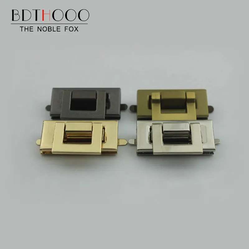 Металлический замок BDTHOOO для сумок, литье под давлением, винтовой замок «сделай сам» для сумок, чемоданов, аксессуаров, 10 шт./лот
Металлический замок BDTHOOO для сумок, литье под давлением, винтовой замок «сделай сам» для сумок, чемоданов, аксессуаров, 10 шт./лот