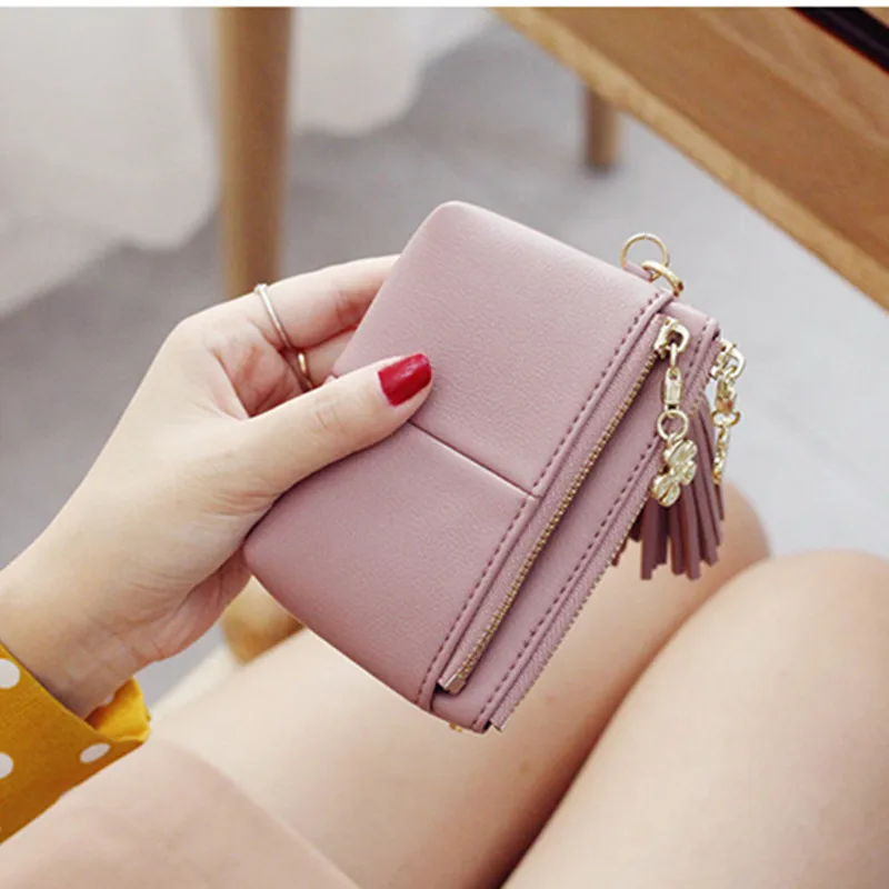 2017 Gsenmo Women Mini Wallets Female Tassel Pendant Short Money Wallets PU Leather Lady Zipper Coin Purses Fashion Card Holders
2017 Gsenmo Women Mini Wallets Female Tassel Pendant Short Money Wallets PU Leather Lady Zipper Coin Purses Fashion Card Holders