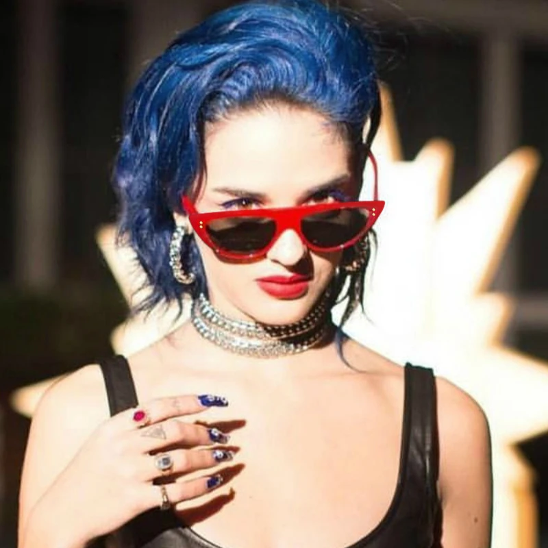 Original Quality Retro Sunglasses Women 2019 Oversized Eye Sun Glasses Sahdes for Women Sunglasses Brand Design Red Rivet
Original Quality Retro Sunglasses Women 2019 Oversized Eye Sun Glasses Sahdes for Women Sunglasses Brand Design Red Rivet