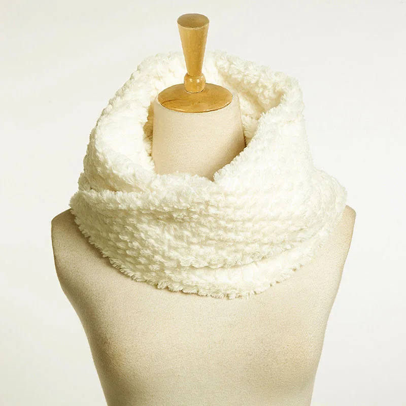 Newly Fashion New Women Faux Fur Infinity Circle Cowl Neck Winter Warm Long Scarf Shawl DO99
Newly Fashion New Women Faux Fur Infinity Circle Cowl Neck Winter Warm Long Scarf Shawl DO99