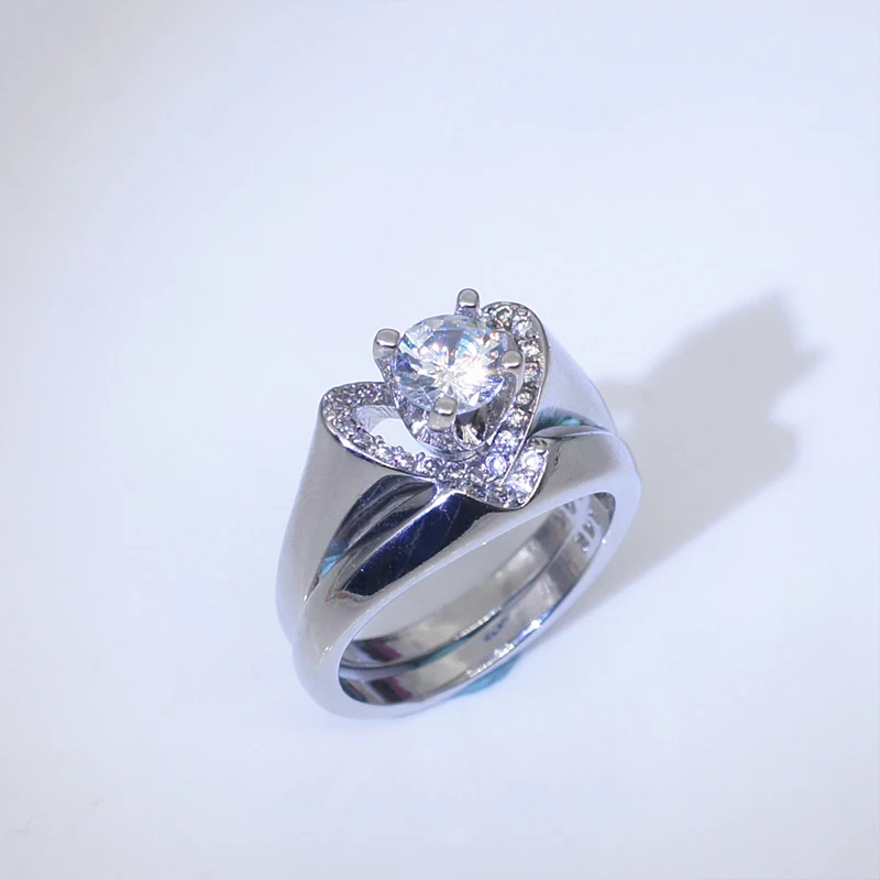 2pcs/ Set Love Heart RIngs Zircon Engagement Jewelry For Bride Ring Women White Crystal Rhinestone Wedding Free Shipping Couple
2pcs/ Set Love Heart RIngs Zircon Engagement Jewelry For Bride Ring Women White Crystal Rhinestone Wedding Free Shipping Couple