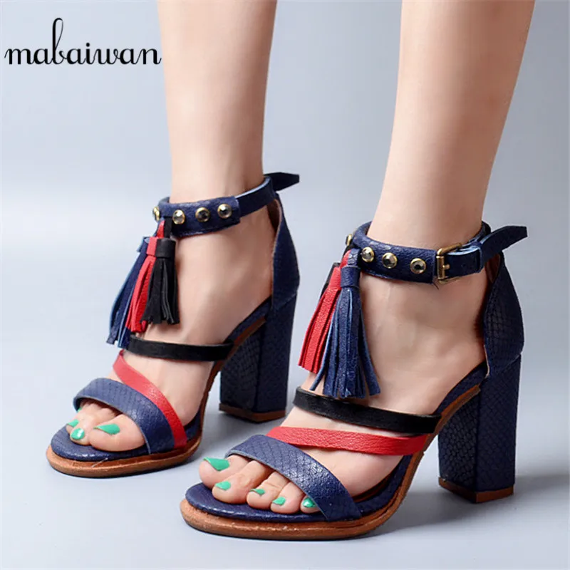 Mabaiwan New Women Summer Tassel Sandals High Heels Genuine Leather Dress Shoes Women Sexy Gladiator Rivet Peep Toe Heeled Pumps
Mabaiwan New Women Summer Tassel Sandals High Heels Genuine Leather Dress Shoes Women Sexy Gladiator Rivet Peep Toe Heeled Pumps