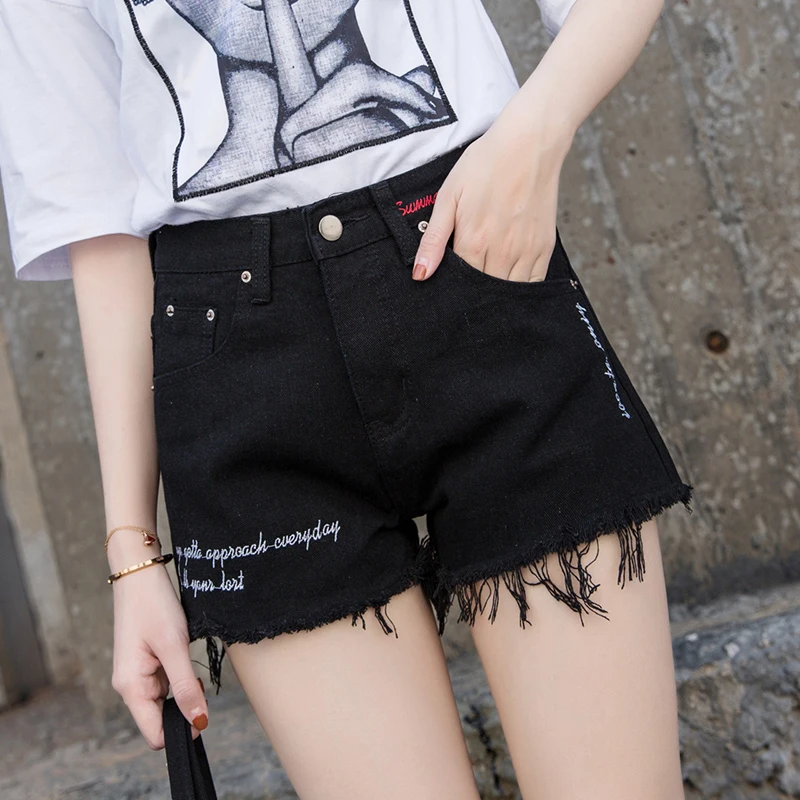 sexy ripped shorts2018 Summer New Personality Letter Flash Raw Shortssummer denim denim shorts for women high waisted
sexy ripped shorts2018 Summer New Personality Letter Flash Raw Shortssummer denim denim shorts for women high waisted