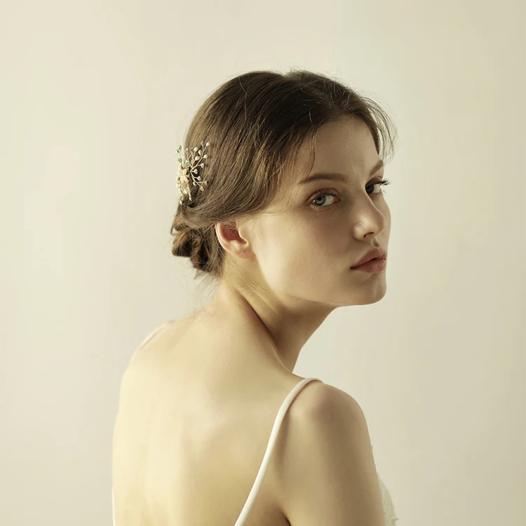 SLBRIDAL Handmade Wired Rhinestones Crystals Pearls Flower Leaf Wedding Hair Comb Bridal Headpiece Hair Accessories Bridesmaids
SLBRIDAL Handmade Wired Rhinestones Crystals Pearls Flower Leaf Wedding Hair Comb Bridal Headpiece Hair Accessories Bridesmaids
