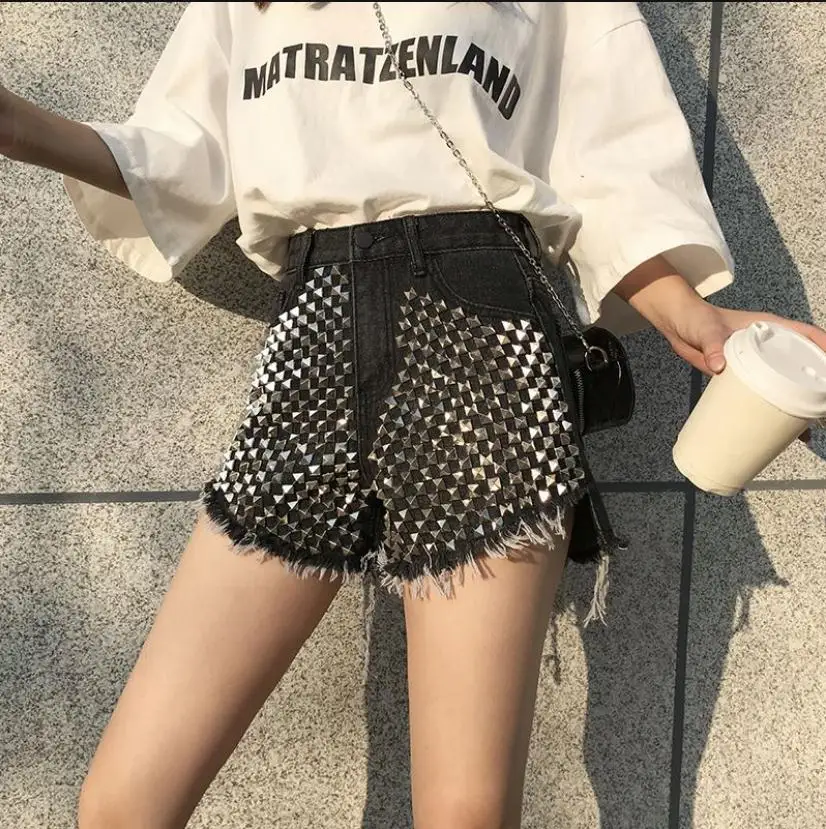 New Womens Vintage High Waist Cuffed Jeans Shorts Girls Rivet Denim Shorts Street Wear Ladies Casual Sexy Booty Shorts J2943
New Womens Vintage High Waist Cuffed Jeans Shorts Girls Rivet Denim Shorts Street Wear Ladies Casual Sexy Booty Shorts J2943