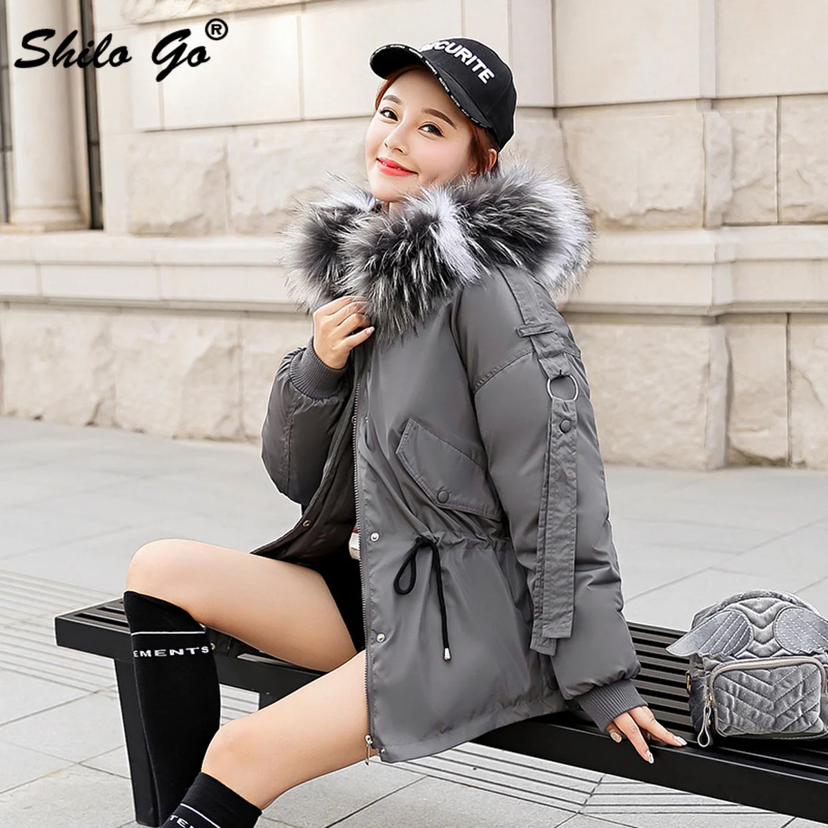 Korea Fur collar Hooded women coat parkas Winter chic oversize cotton warm coat pleated waist Casual thicken outwear female
Korea Fur collar Hooded women coat parkas Winter chic oversize cotton warm coat pleated waist Casual thicken outwear female