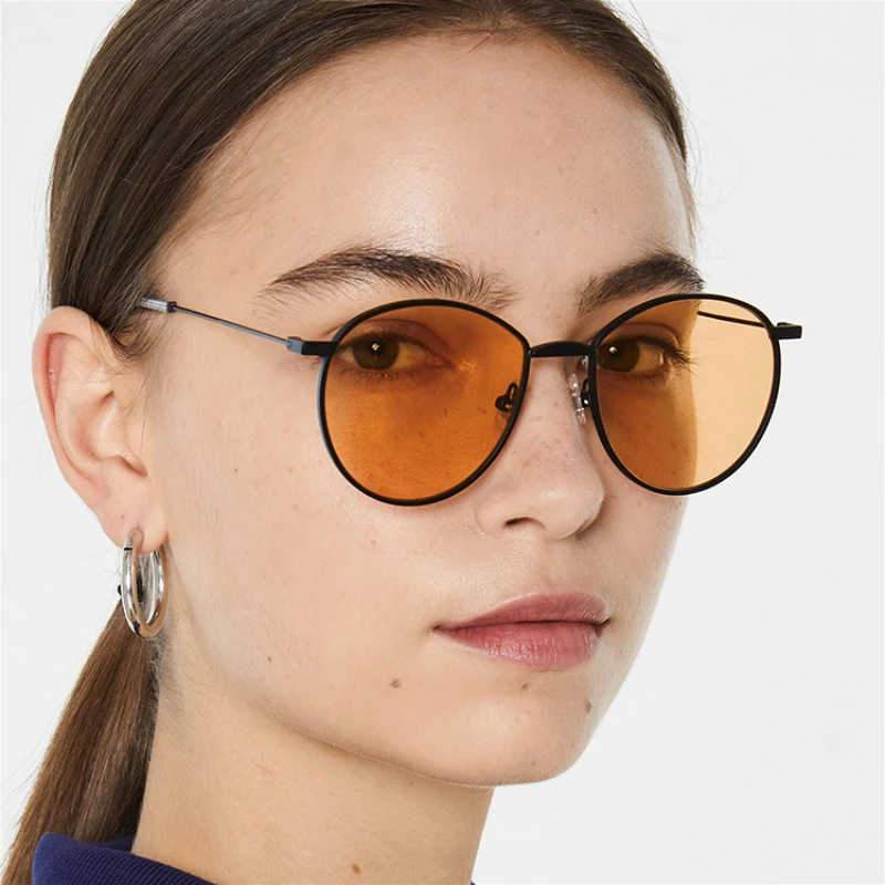 2019 Cute Sexy Ladies Cat Brand Retro Sunglasses Women Metal Frame Fashion Vintage Eye Sun Glasses for Women Sunglasses UV400
2019 Cute Sexy Ladies Cat Brand Retro Sunglasses Women Metal Frame Fashion Vintage Eye Sun Glasses for Women Sunglasses UV400
