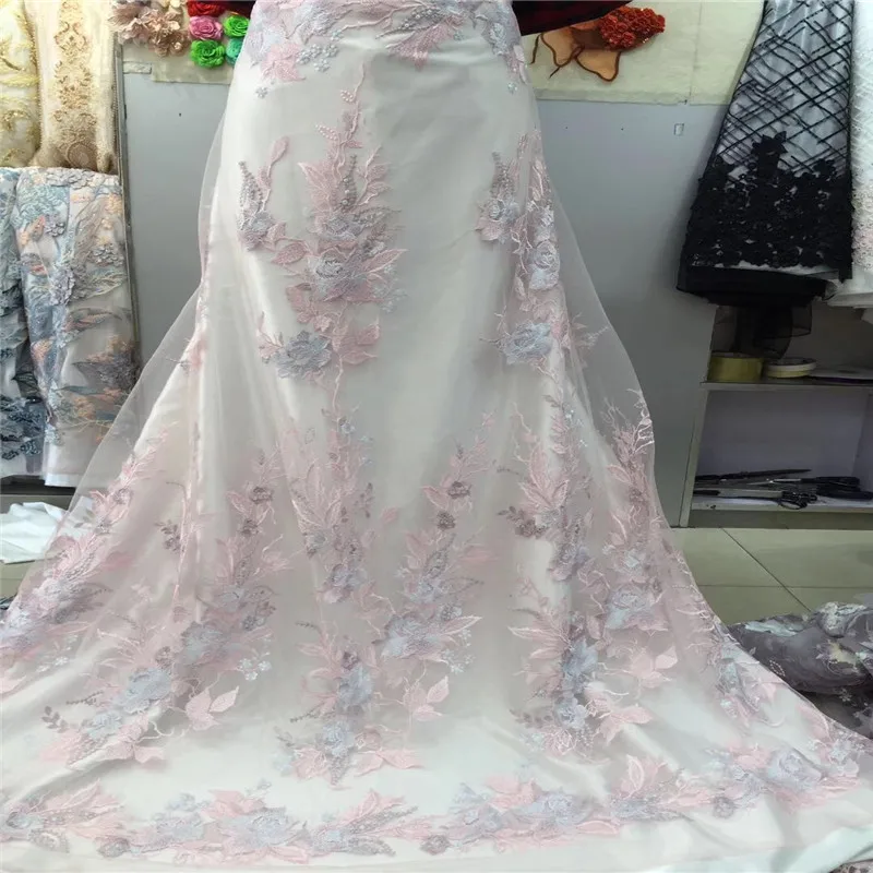 African Lace Fabric 2018 Embroidered Nigerian Laces Fabric Bridal High Quality French Tulle Lace Fabric For Wedding Party H1217
African Lace Fabric 2018 Embroidered Nigerian Laces Fabric Bridal High Quality French Tulle Lace Fabric For Wedding Party H1217