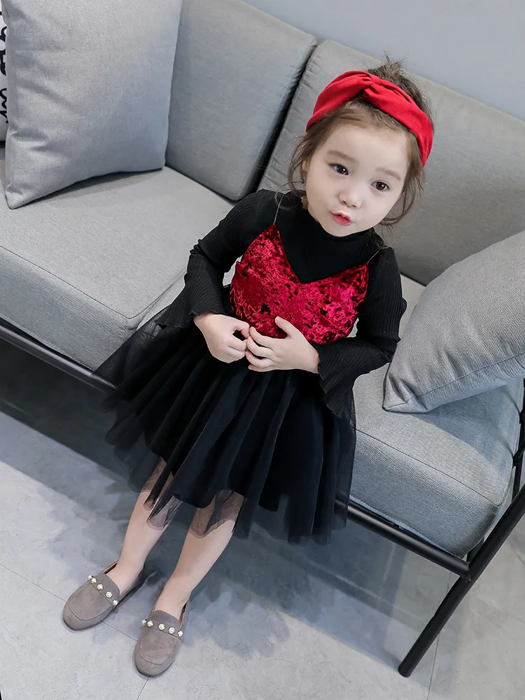 2018 Girls autumn wool coat with sequins condole belt dress sets , baby party dress , 5pcs/lot ZQQ41
2018 Girls autumn wool coat with sequins condole belt dress sets , baby party dress , 5pcs/lot ZQQ41