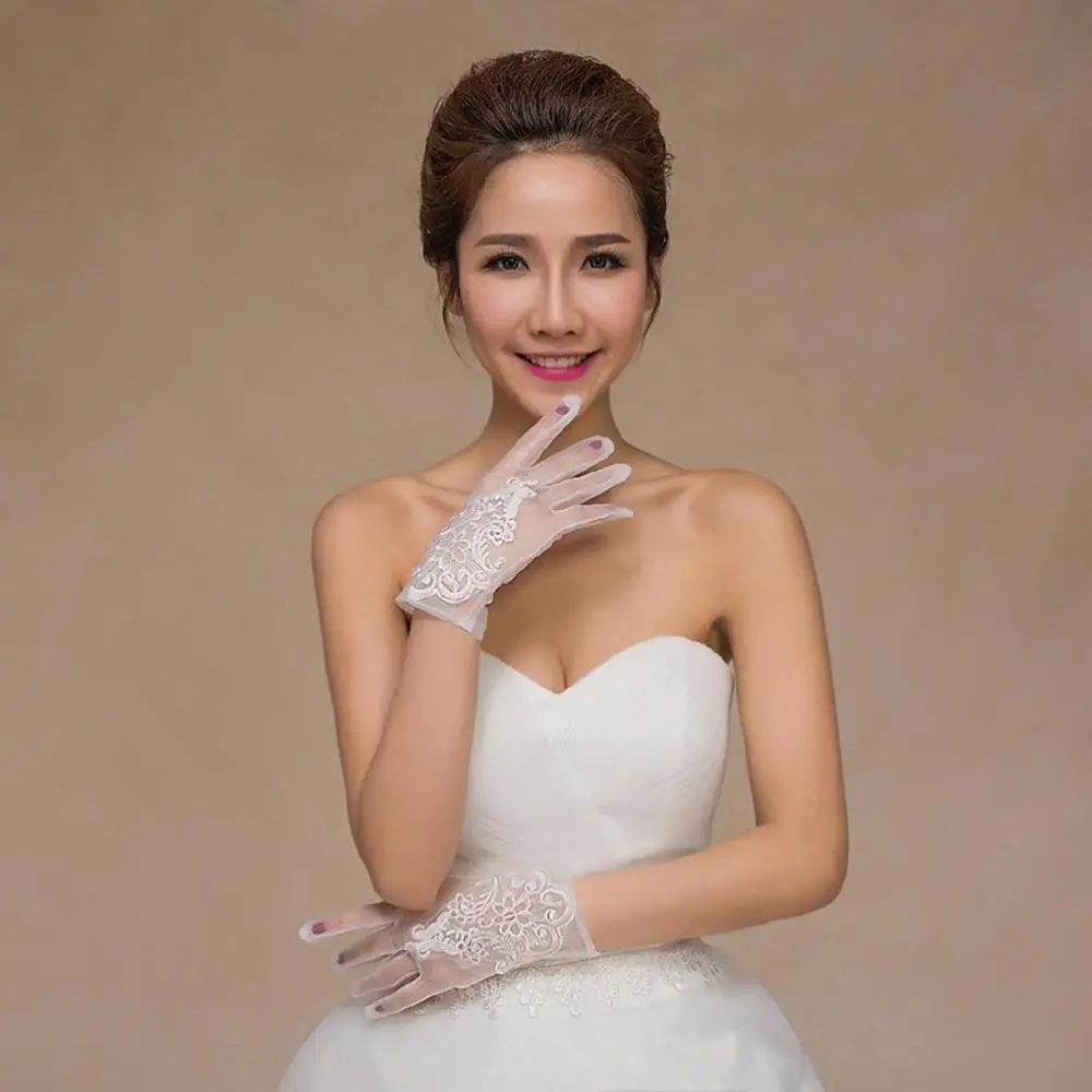 2019 Beautiful White Lace Full Finger Short Bride Wedding Gloves Accessories For Prom Evening | Свадьбы и торжества