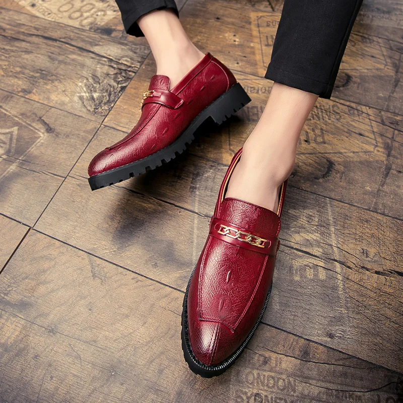 2019 new fashion men's shoes casual leather loafers male breathable slip on shoe man classic red black comfortable shoes for men
2019 new fashion men's shoes casual leather loafers male breathable slip on shoe man classic red black comfortable shoes for men