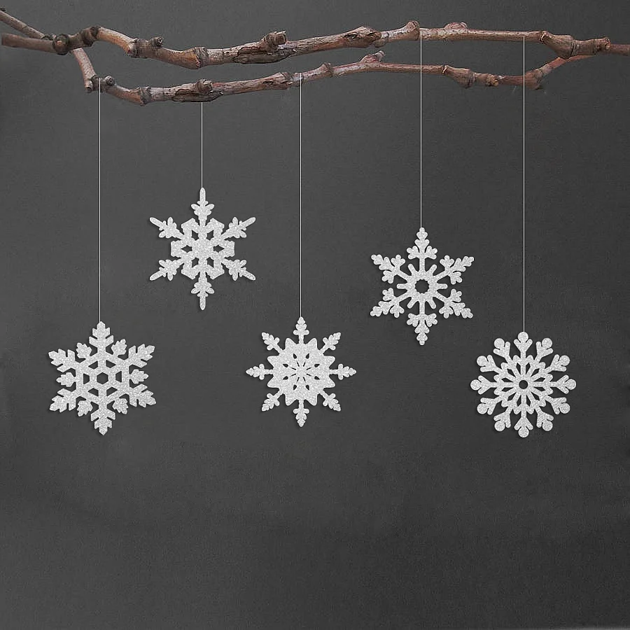 Pack 8 Romantic Silver/Gold Snowflake Wall Hanging Decorations for Christmas Home Party Wedding Decorations
Pack 8 Romantic Silver/Gold Snowflake Wall Hanging Decorations for Christmas Home Party Wedding Decorations