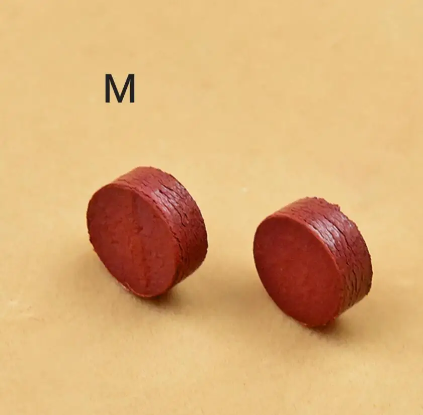 Arms Tips 50 Pieces of 11mm 32 Pieces of 13mm Tips Billiard Snooker Single-layer Tips Black Eight Made in Taiwan 
Arms Tips 50 Pieces of 11mm 32 Pieces of 13mm Tips Billiard Snooker Single-layer Tips Black Eight Made in Taiwan